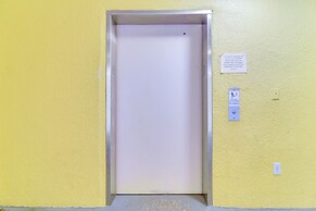 4th-floor Waterfront Condo on Treasure Island!