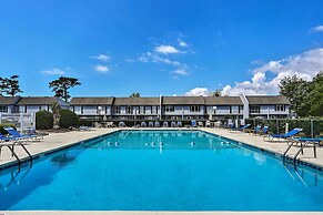 Patio + Pool Access: North Myrtle Beach Retreat!
