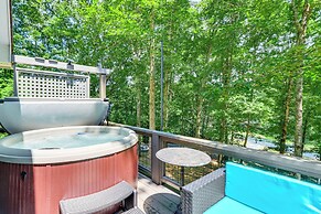 Pet-friendly Home w/ Hot Tub in Blue Ridge!