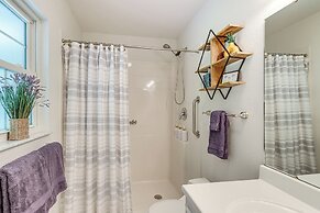 Pet-friendly Home w/ Hot Tub in Blue Ridge!