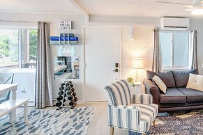 1 Mi to Jolly Roger: Condo w/ Pool in Ocean City!