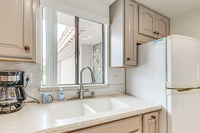 Palm Desert Resort Country Club Condo w/ Views!