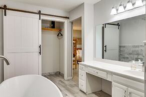 1 Mi to Beach: Tahoe City Retreat w/ Game Room