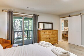 1 Mi to Beach: Tahoe City Retreat w/ Game Room