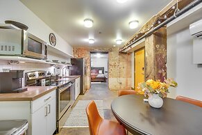 Dtwn Knoxville Studio Half-mi to Market Square!