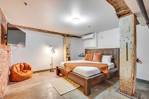 Dtwn Knoxville Studio Half-mi to Market Square!