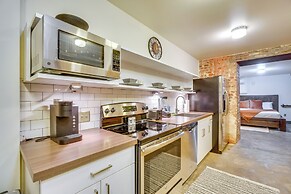 Dtwn Knoxville Studio Half-mi to Market Square!