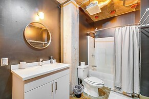 Dtwn Knoxville Studio Half-mi to Market Square!