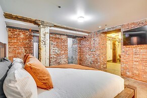 Dtwn Knoxville Studio Half-mi to Market Square!