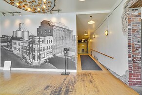 Dtwn Knoxville Studio Half-mi to Market Square!