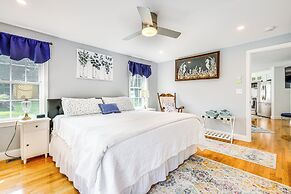 Quiet Kingston Getaway - 3 Mi to Beaches!