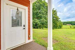Serene Travelers Rest Apartment: 7 Mi to Downtown!