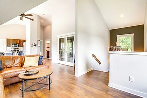 Serene Travelers Rest Apartment: 7 Mi to Downtown!