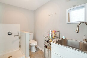 Serene Travelers Rest Apartment: 7 Mi to Downtown!