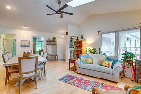 Blue Ridge Mtn Retreat: Porches & Creek Access