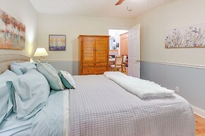 Blue Ridge Mtn Retreat: Porches & Creek Access