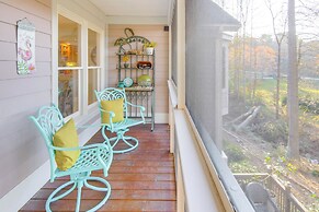 Blue Ridge Mtn Retreat: Porches & Creek Access