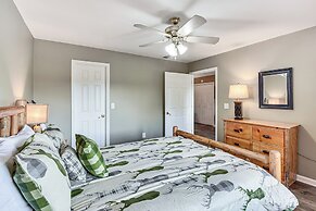 Mountain & Waterfall Views: Stunning Dahlonega Gem