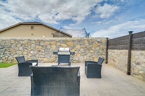 Santa Teresa Home w/ Patio & Grill!