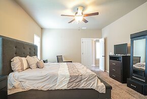 Santa Teresa Home w/ Patio & Grill!