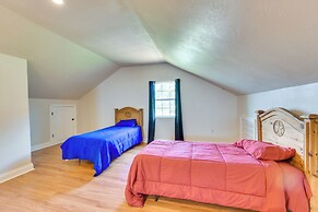 Group-friendly Louisana Hideaway: Hunt & Fish!