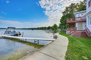 Charming Bear Lake Cottage w/ Dock & Paddleboards!
