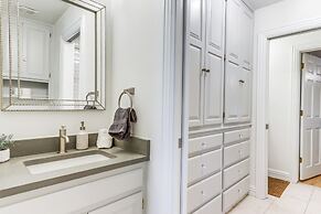 Luxury Fayetteville Escape w/ Hot Tub & Pool!