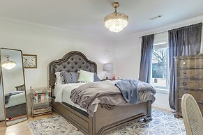Luxury Fayetteville Escape w/ Hot Tub & Pool!