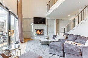 Luxury Fayetteville Escape w/ Hot Tub & Pool!