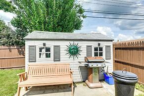 Central Apt in Cheektowaga w/ Private Deck!