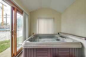 Central Apt in Cheektowaga w/ Private Deck!