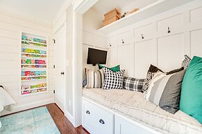 Family-friendly Harrison Home: 33 Mi to Branson!