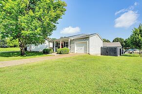 Family-friendly Harrison Home: 33 Mi to Branson!