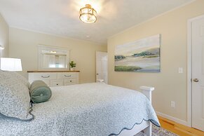 Stunning Sterling Sanctuary: Unwind on the Water!