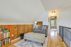 Stunning Sterling Sanctuary: Unwind on the Water!