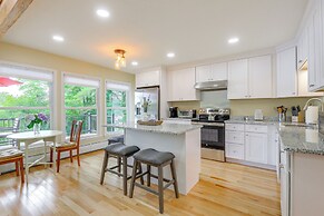 Stunning Sterling Sanctuary: Unwind on the Water!