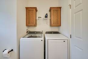 Waterfront Views: Lake Ontario Gem w/ Fireplace