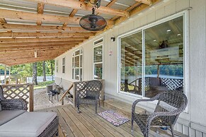 Waterfront Buster's Place on Hickory w/ Fire Pit