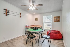 Waterfront Buster's Place on Hickory w/ Fire Pit