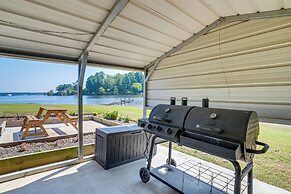 Waterfront Buster's Place on Hickory w/ Fire Pit
