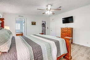 Waterfront Buster's Place on Hickory w/ Fire Pit