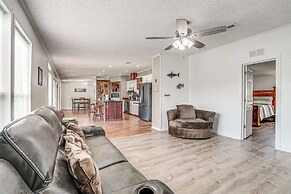 Waterfront Buster's Place on Hickory w/ Fire Pit