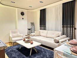 Grand Diker Port Residence