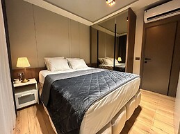 Grand Diker Port Residence