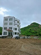 Hotel RC Garh