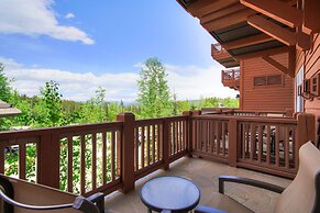 Updated 1 Bedroom Condo on Peak 8 1 Condo by RedAwning