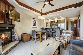 Updated 1 Bedroom Condo on Peak 8 1 Condo by RedAwning