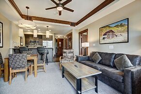 Updated 1 Bedroom Condo on Peak 8 1 Condo by RedAwning