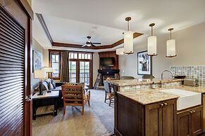 Updated 1 Bedroom Condo on Peak 8 1 Condo by RedAwning