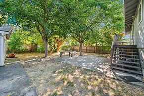 Lakeside Retreat With Private Boat Ramp 3 Bedroom Home by RedAwning